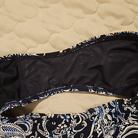 Nip Tuck swim one-piece - Picture 8 of 8